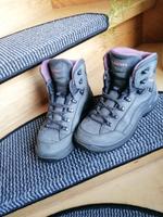 Lowa Renegade GTX Wanderschuhe Gr. 39,5 Hessen - Münchhausen Vorschau