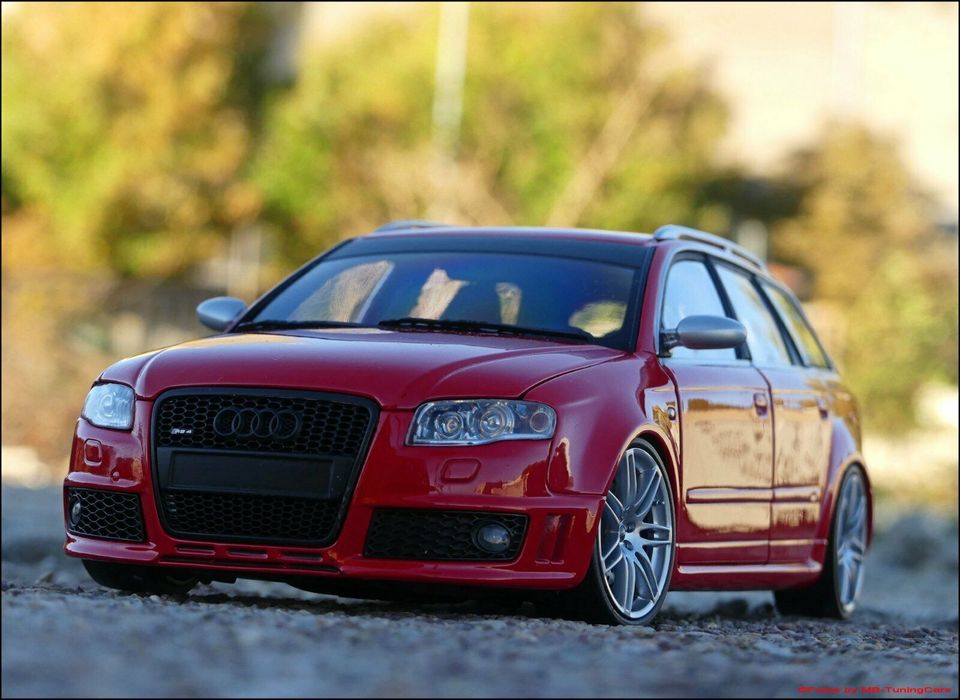 1:18 Audi A4 RS4 B7 Avant Quattro RED EDITION = FAHRBARES MODEL in  Thüringen - Weimar, Modellbau gebraucht kaufen