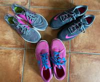 Nike Sneaker Gr. 42/42,5 3 Paar grau-rosa-pink (wie) NEU Nordrhein-Westfalen - Willich Vorschau