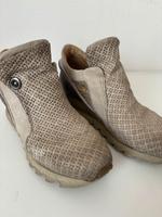 Ash 98 Damen Stiefeletten Gr. 38 beige Leder Hessen - Limburg Vorschau
