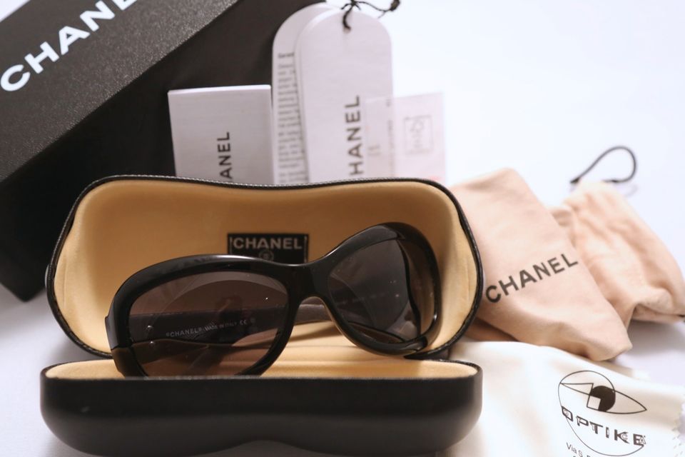 CHANEL Sonnenbrille 5116-Q, Lederstepp, 380,- € NEU, gratis DHL in Berlin