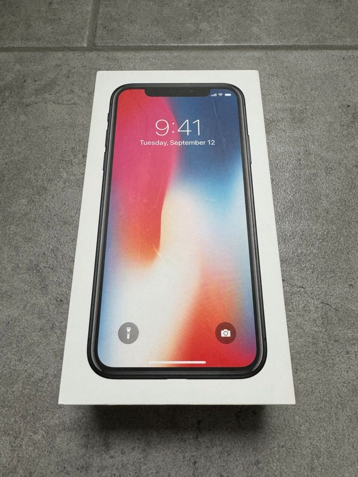 iPhone X 64GB Space Grey in Rheinstetten