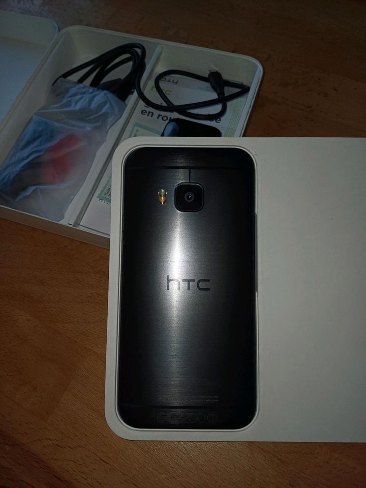 HTC ONE M 9 in Reisbach