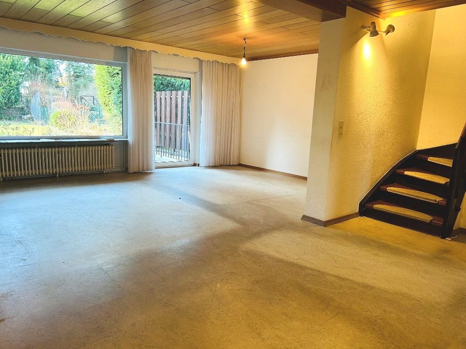 Solides Reihenhaus mit Garage in ruhiger Wohnlage-  Nürnberg - Laufamholz in Nürnberg (Mittelfr)