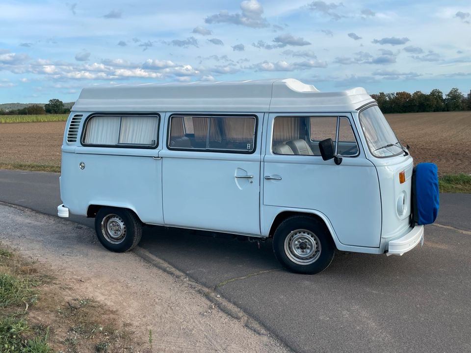 VW T2  in wirklich gutem Zustand!! in Niedernberg