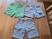 Shorts/ Kurze Hose 3x  Gr.122/128 Niedersachsen - Stuhr Vorschau