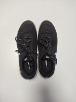 schwarze Sportschuhe mit weißer Sohle (Nike),Größe 40 bzw.8,5(US) Nordrhein-Westfalen - Senden Vorschau