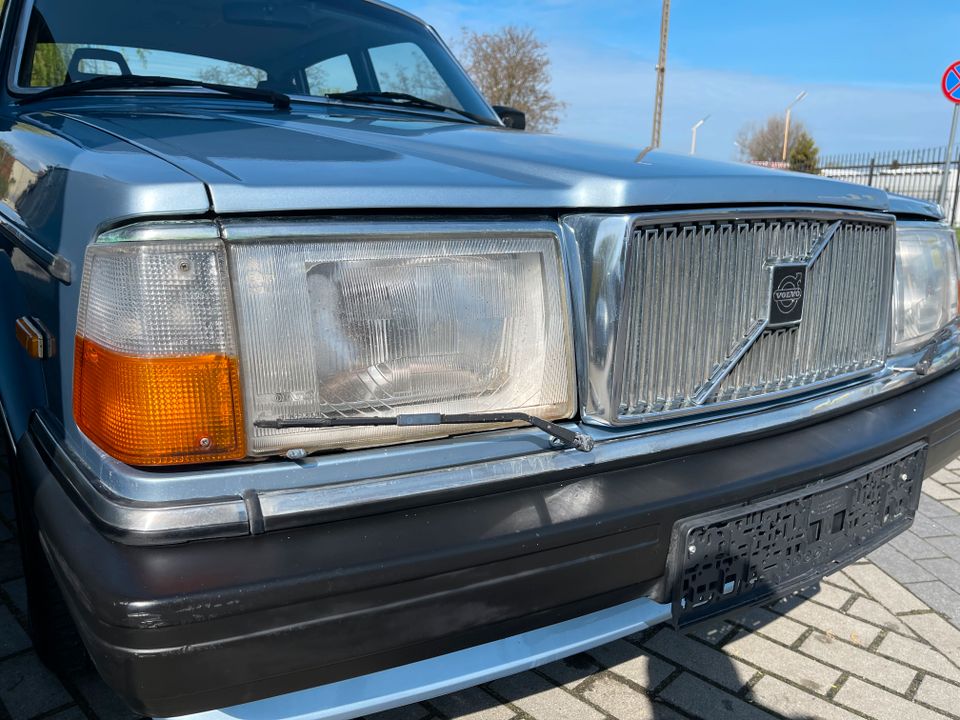 Oldtimer Volvo 264 GL zu verkaufen – mit H Kennzeichen in Berlin