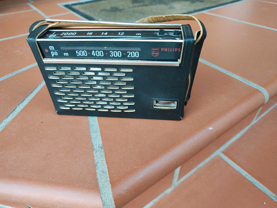 Phillips Radio tragbar in Schöffengrund