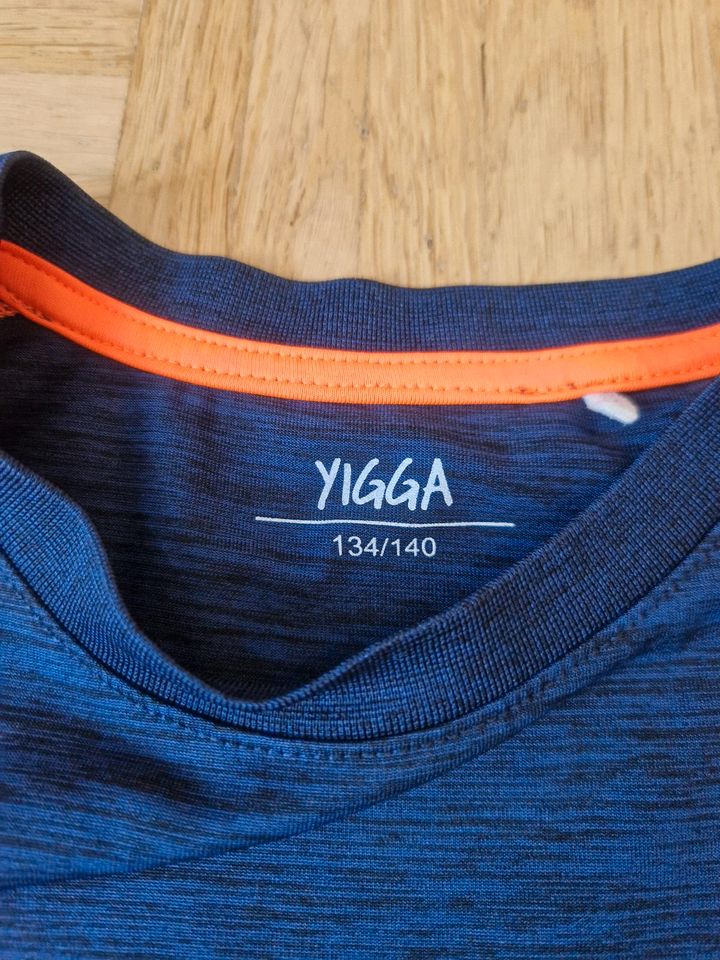 T-Shirt von Yigga in der Größe 134/140 in Bonn
