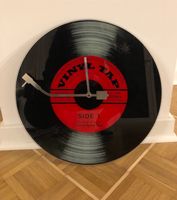 Wanduhr VINYL TAP, Schallplatten-Design, aus Glas, NEU Niedersachsen - Lingen (Ems) Vorschau