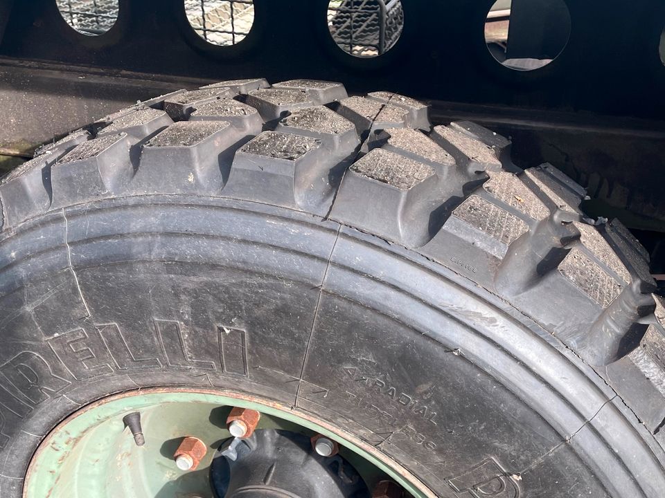 LKW Anhänger Bundeswehr Unimog Traktor und andere in Neuried