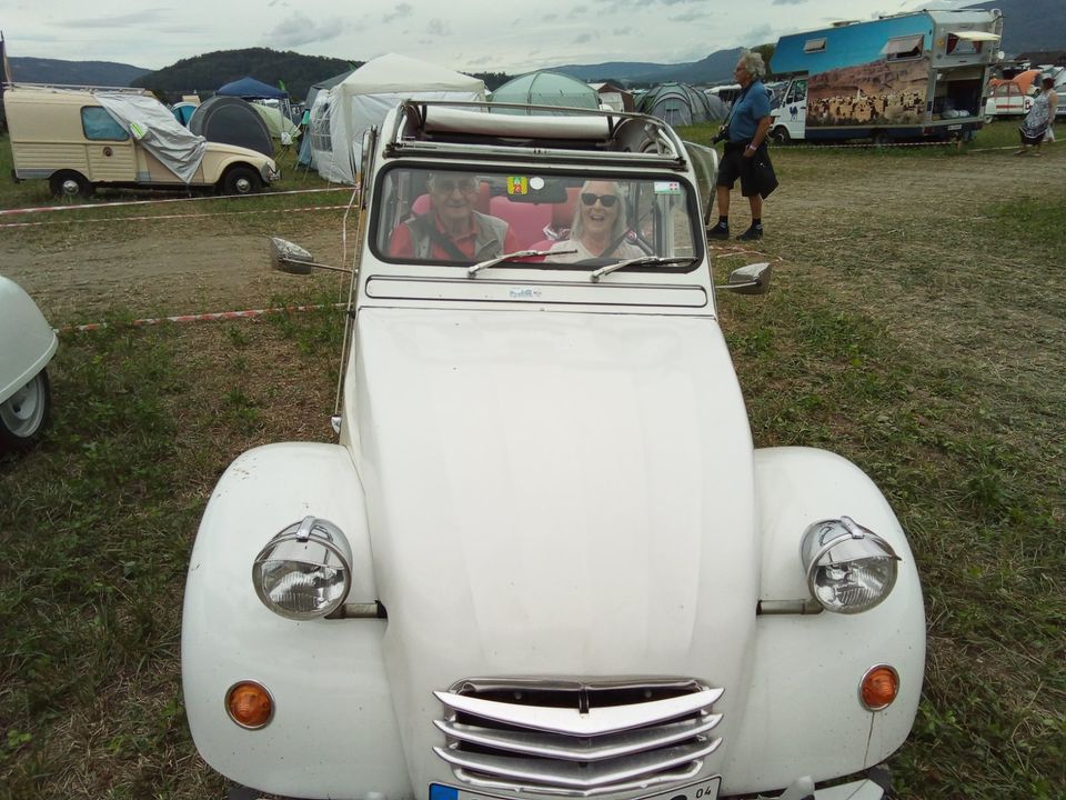 Citroen 2CV zu vermieten, jetzt mieten in Barsbüttel