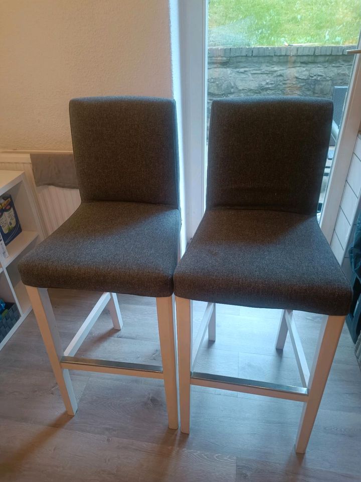 Ikea Bergmund Barhocker weiß in Velbert