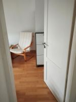 Ein separates WG Zimmer mit eigener Toilette zu vermieten Stuttgart - Feuerbach Vorschau
