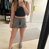 New Yorker Hose in Gr.XS, mit Blumen, Shorts Nordrhein-Westfalen - Netphen Vorschau