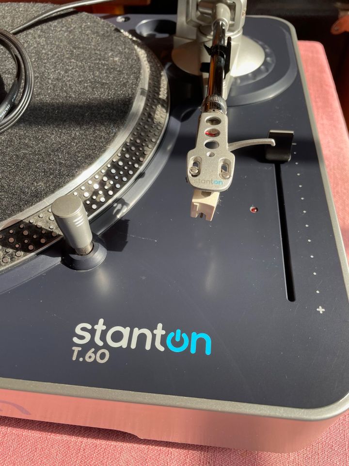 Stanton T.60 DJ Turntable Plattenspieler Vinyl in Niederviehbach