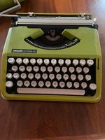 Schreibmaschine Olivetti Lettera 82 lindgrün Niedersachsen - Uchte Vorschau