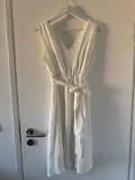 Luftiges Sommerkleid in Weiß mit Bindegürtel (Größe S) Hessen - Obertshausen Vorschau