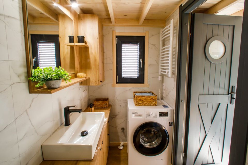 SOFORT VERFÜGBARES Tiny House 9m x 3m nach GEG | 31m² | WÄRMEPUMPE u. Fußbodenheizung! | WINTERFEST | Schlüsselfertig | Mobilheim | Mobilhaus in Fürstenwalde (Spree)