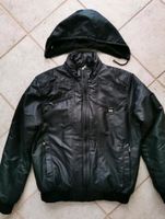 Dicke schwarze Jacke in Gr. 152 158 für 18,00€ Sachsen - Frohburg Vorschau