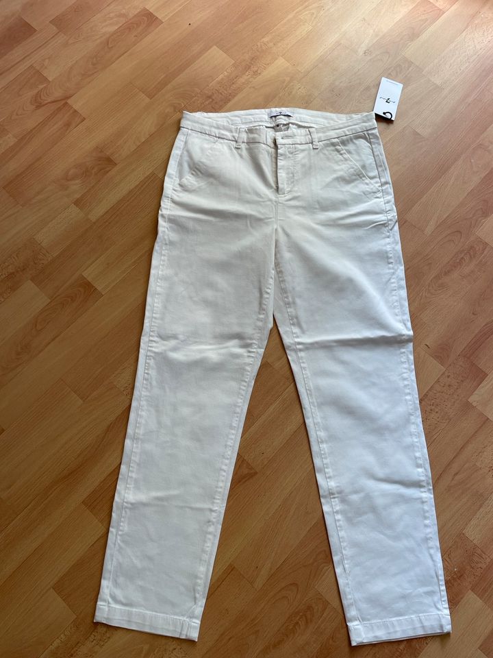 Ungetragene Knöchellange Stoffhose, Chino, 7for all mankind in Berlin