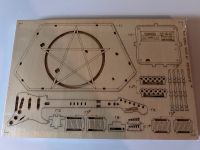 Modell-Gitarre Holzpuzzel Niedersachsen - Hude (Oldenburg) Vorschau