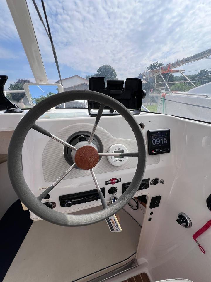 Quicksilver Pilothouse 500 Boot, 60PS Außenborder, Trailer, etc. in Leipzig