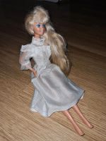 Barbie feeling fun Jeans 1988 mit Brautkleid Berlin - Tempelhof Vorschau