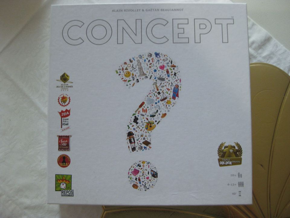 CONCEPT - Brettspiel um Begriffe - Spiel des Jahres 2014 in Hannover