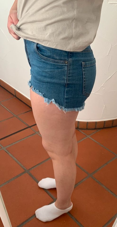 Jeansshorts in Lüdenscheid