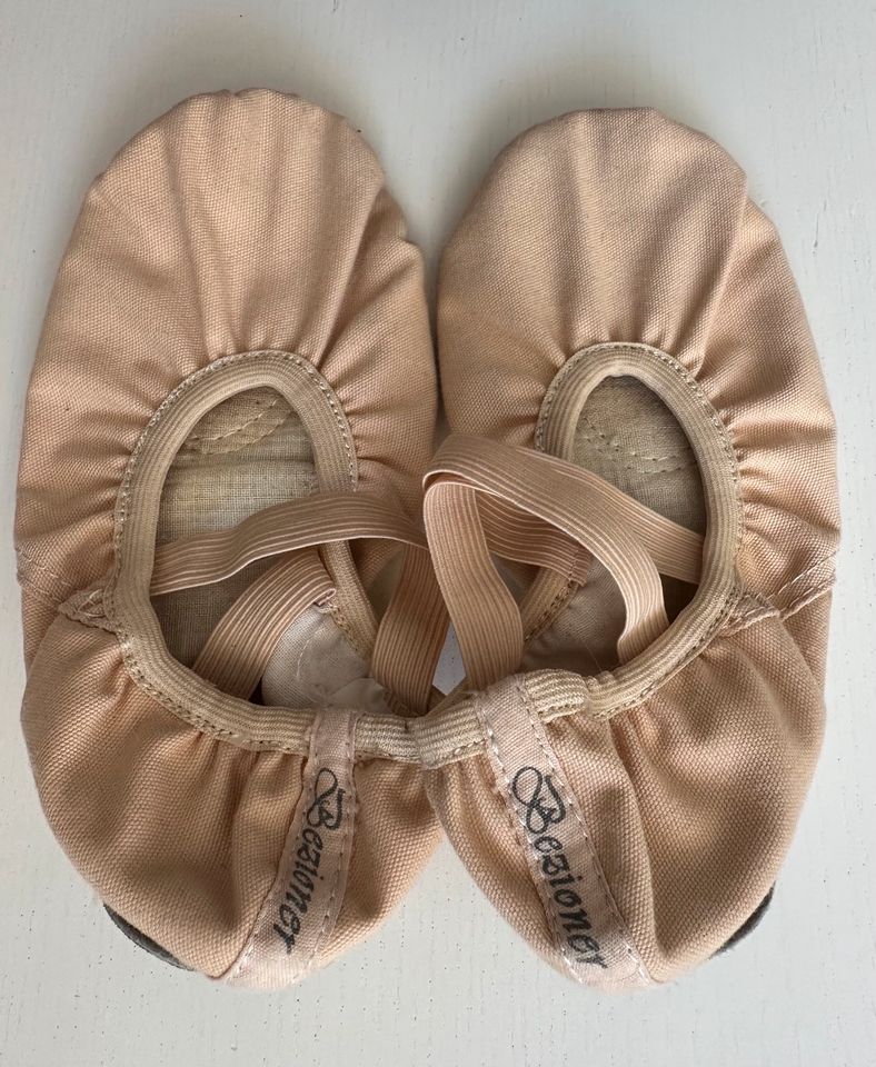 Ballettschuhe Mädchen 30+32 Baumwolle in Hamburg