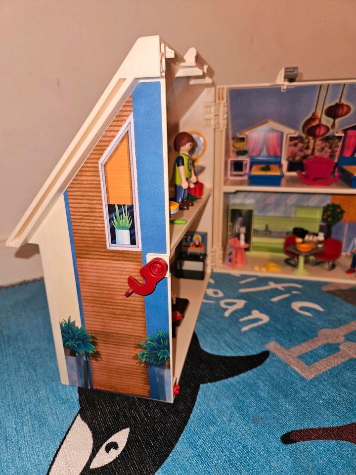 Playmobil Puppenhaus zum Mitnehmen 70985 in Berlin