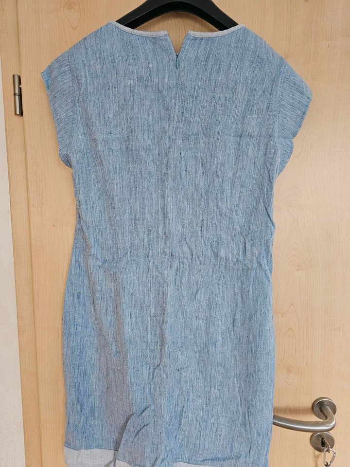 Apanage Kleid Gr. 44, Leinenmischung hellblau in Frankfurt am Main