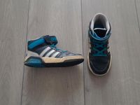 26 ADIDAS Turnschuhe Sneaker schwarz blau Hessen - Schöffengrund Vorschau