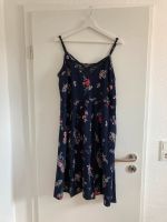 Yessica Damen Sommerkleid / Kleid / Trägerkleid dunkelblau Gr. 42 Nordrhein-Westfalen - Hagen Vorschau