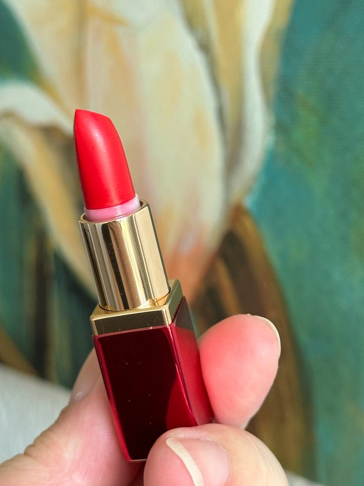 Estée Lauder mini Lippenstift 332 in Freiberg