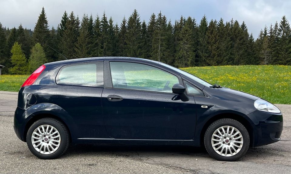 Fiat Grande Punto 1.2 TüV NEU in Bernau