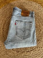 Levis Jeans 501, Herren, 34, hell Frankfurt am Main - Innenstadt Vorschau