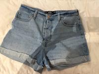 Hollister Curvy Ultra High-Rise Mom Shorts 11 W30 Nordrhein-Westfalen - Halver Vorschau