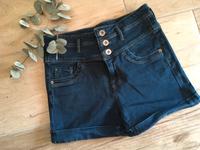 Orsay kurze Damen Jeans Shorts Hose dunkelblau XS 34 Niedersachsen - Uelzen Vorschau