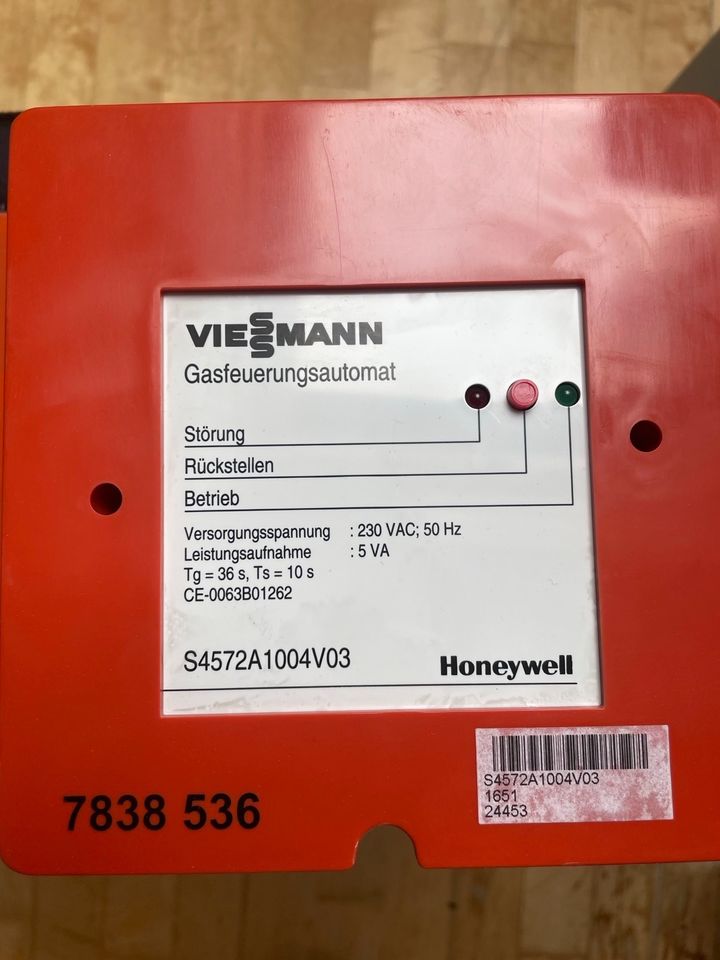 Viessmann Gasfeuerungsautomat S4572A1004V03 Honeywell für Rexola- in Pegnitz