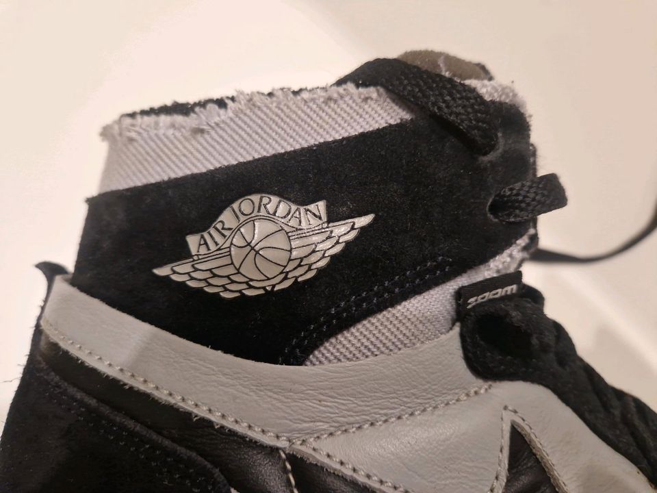 Nike Jordan Zoom Air schwarz/grau in Osnabrück