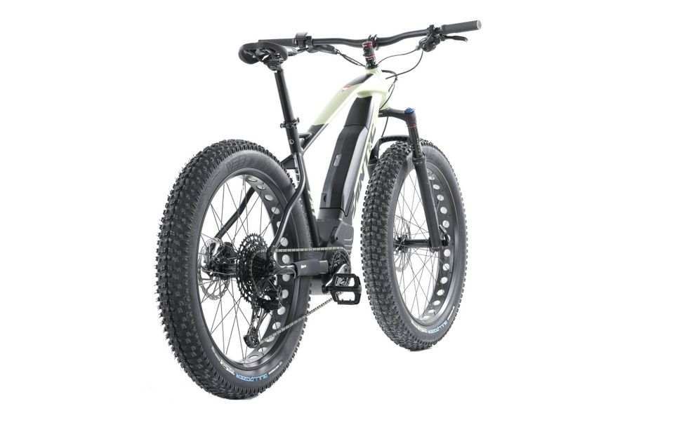 Fantic FAT Sport - 2023 - 49 cm (M) | nur 10 km | Brose T-Alu (70 Nm) 630 Wh | UVP 4.490 € | 1 Jahr Garantie | E Bike Hardtail E-Mountainbike in Ottobrunn