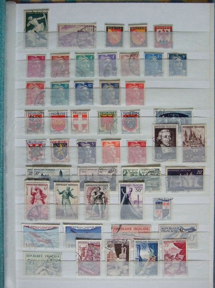 Briefmarken Frankreich in Moers