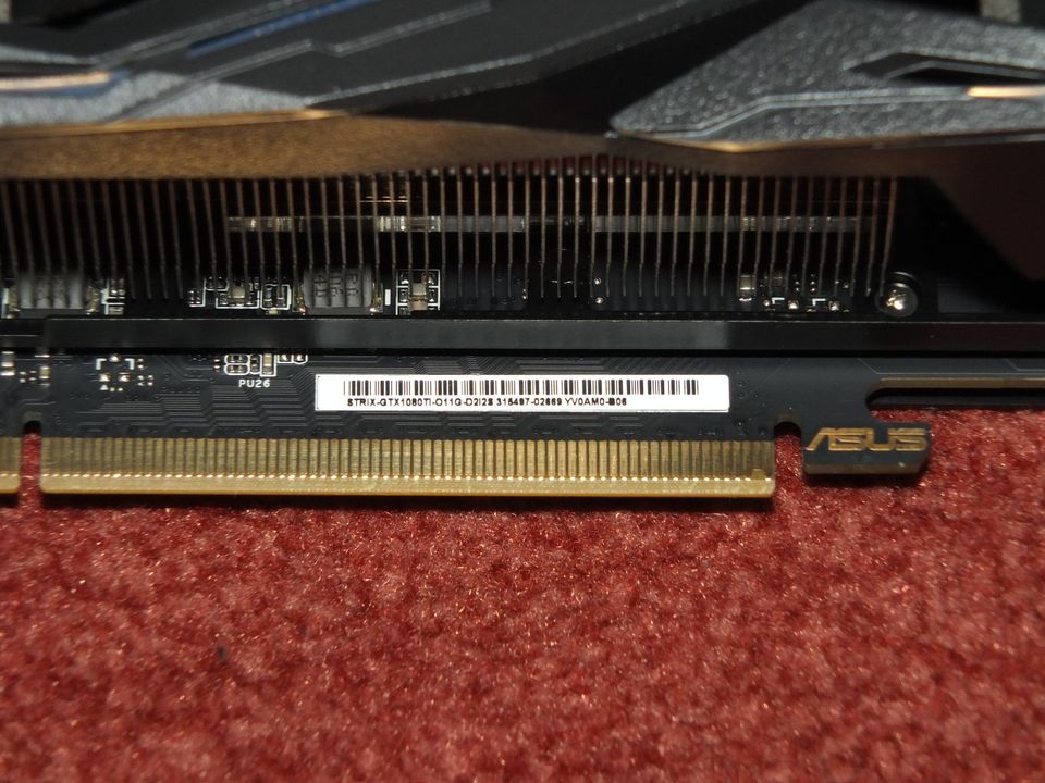 ASUS  ROG Strix GeForce GTX 1080Ti OC 11GB + Originalverpackung in Naumburg (Saale)
