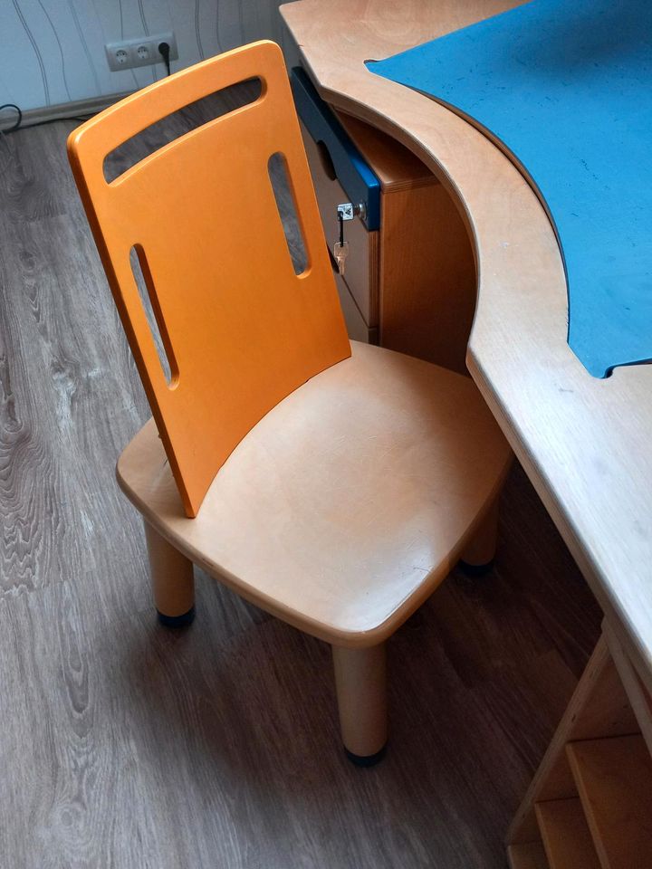 Haba Kontiki Schreibtisch Kinderschreibtisch höhenverstellbar in Pirmasens