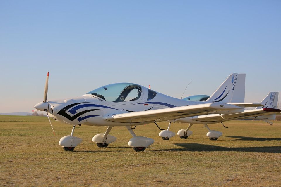 Das AIR-LEBNIS (Rundflug: Staumauer- Tour 15 min.) in Waldeck