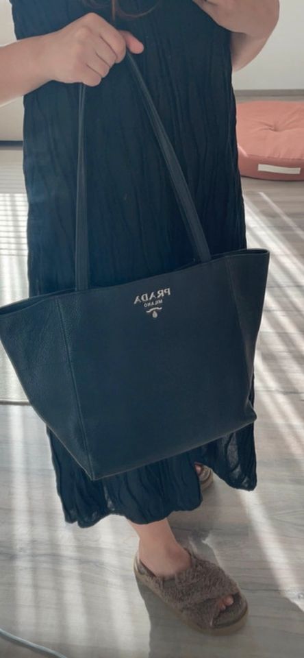 Prada Shopper Tasche Henkeltasche in Nagold