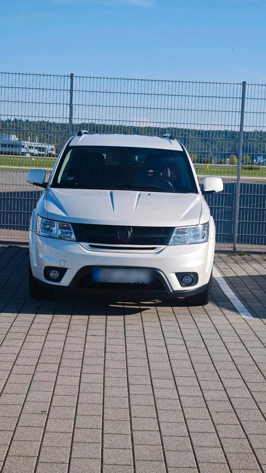 Abbildung des Autos Fiat Freemont